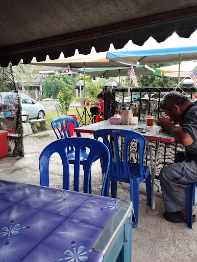 Sarapan Pagi Terbaik di Gua Musang 2 SARAPAN PAGI ROTI CANAI ,NASI LEMAK VIRAL “KAKMAH ABE G“