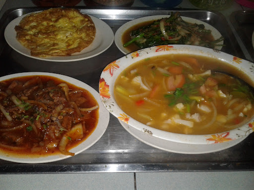 Tun Cafe
