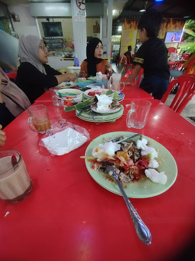 Masakan Ala Thai ( Sup Gearbox) Yong Peng