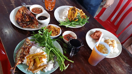 Restoran Kak Yan Nasi Campur