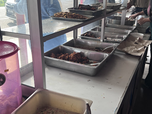 K'Na Pohon Ketapang