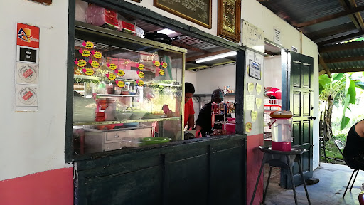 Warong SuTai @ Warung Nek Munah