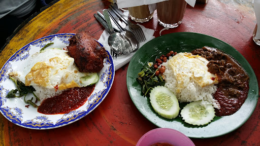 Roti Canai Kayu Arang Melaka