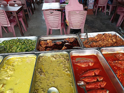 Selera Kampung & Ikan Bakar Bukit Rambai