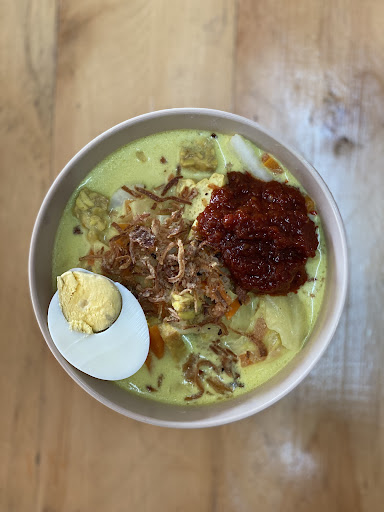 Sarapan Pagi Terbaik di Kampung Ayer Molek 7 Gerai Sarapan Pagi Omazai
