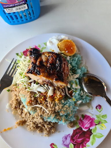 Nasi Kerabu Ayam Bakar Pohon Jati 1 Nasi Kerabu Ayam Bakar Pohon Jati