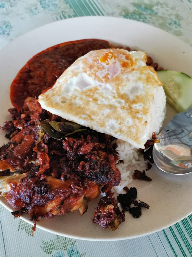 Sarapan Pagi Terbaik di Kampung Ayer Molek 2 Roti Terbang Pojie SARAPAN PAGI
