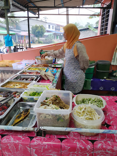 Warung Nasi Kerabu Kak Su Ayam Bakar