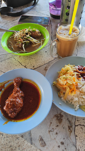 Sarapan Pagi Terbaik di Batu Pahat 9 Warung Nasi Lemak Hj Aziz Lontong Satay