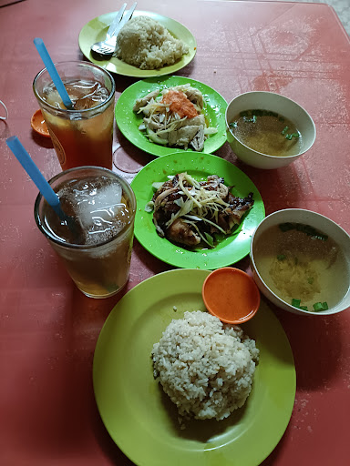Ban Chong Kedai Kopi & Makanan