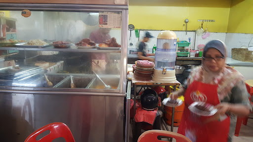 Sarapan Pagi En Kuala Lipis Terbaik Untuk Dimulakan Hari Anda 7 Md. Jamil Pulut Rendang