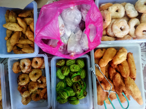 Warung Makan Pagi Azian (Kak Yan)