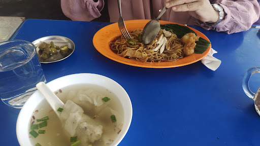 Nasi Ayam Ummieku 1 Nasi Ayam Ummieku