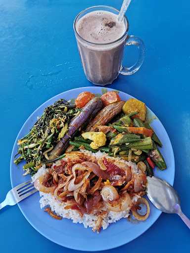Medan Selera Tanah Rata