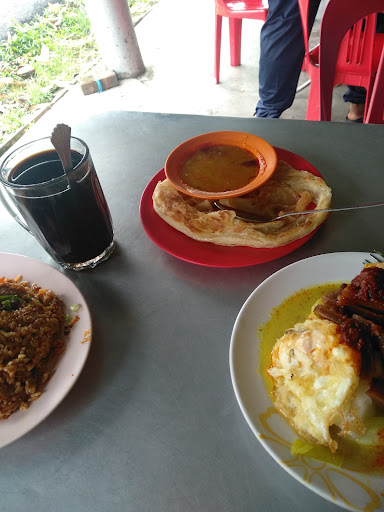 Kedai Makanan dan Minuman Hajjah Zainap Semabok