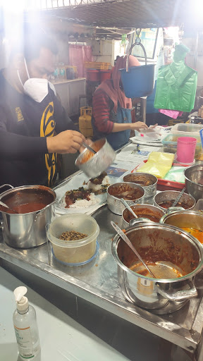 Sarapan Pagi En Butterworth Terbaik untuk Dinikmati di Malaysia 6 Nasi Lemak Warung Kak Sadiah