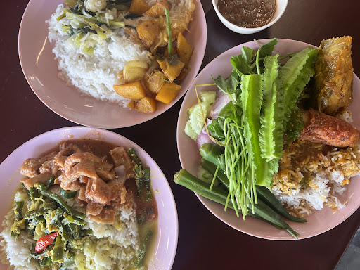 Syazana Nasi Melayu