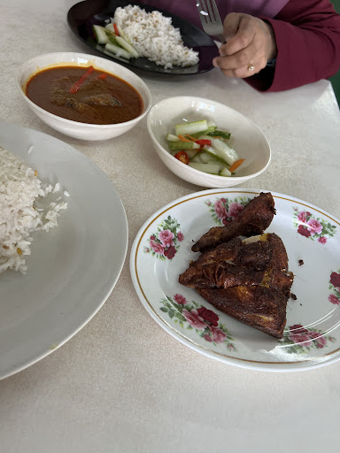 Papa Ganu Corner
