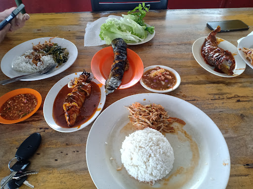 Sarapan Pagi Terbaik di Nibong Tebal 9 Restoran Simpang 9