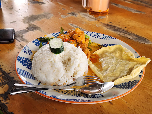 Mulut Cafe & Dessert Tampin