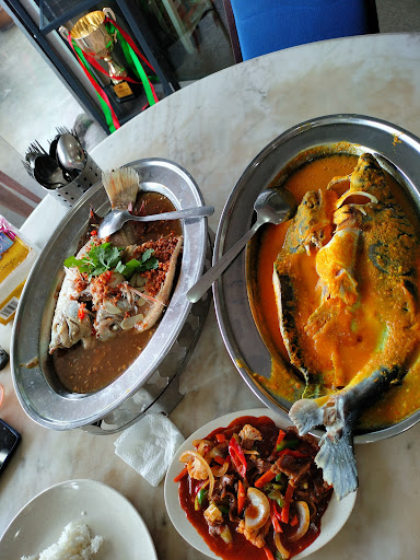 Azmi Steam Fish (Azmi Ikan Stim Tempoyak - Kuala Lipis) 1 Azmi Steam Fish (Azmi Ikan Stim Tempoyak - Kuala Lipis)