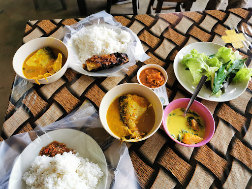 Rodong Meletop Bistro