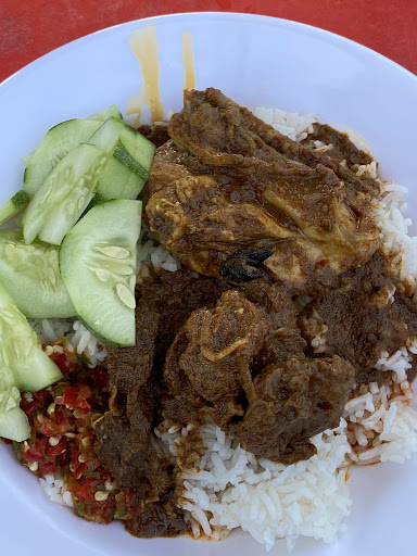 Nasi Berlauk Bunohan