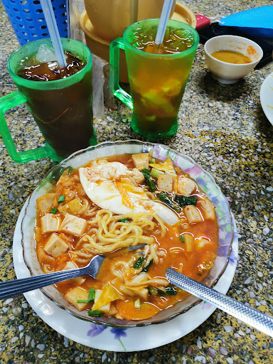 Kedai Roti Canai Mail Jalan Teluk Muroh ( Teluk Muroh, Lumut, Perak )