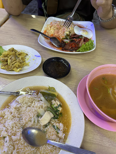 Gerai makan ibu