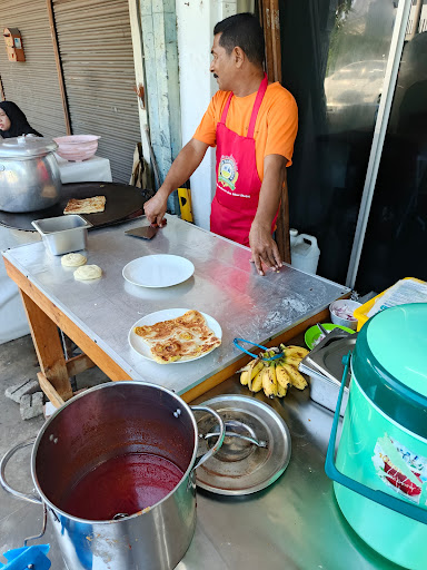 Hj Ayob Cafe Sarapan pagi koteaw kerang nasi lemak roti canai