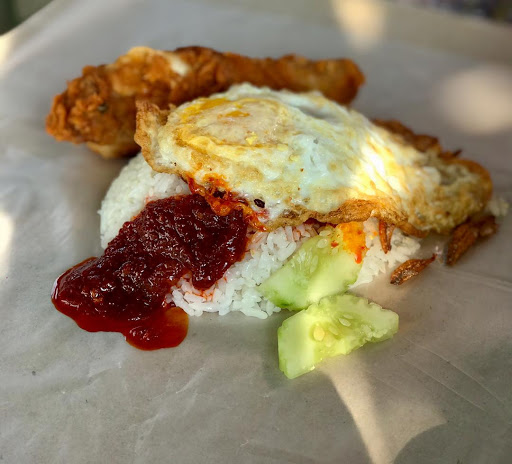 Nasi Lemak Kukus Mak Mah