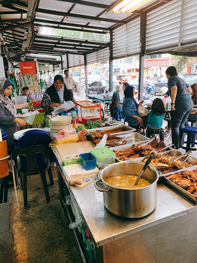 Che Nah Dapoq Kukus - Nasi Ayam GH Penang