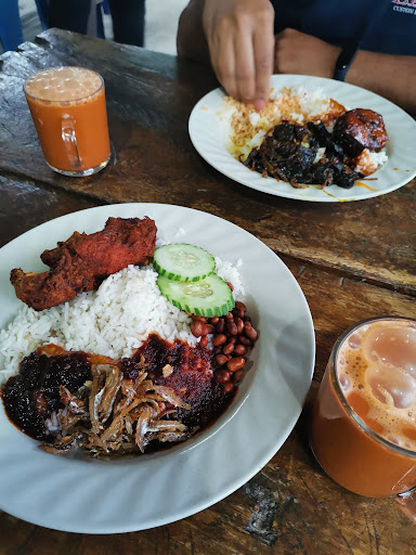 Sarapan Pagi Terbaik di Pantai Cenang 2 Warung Kita Langkawi