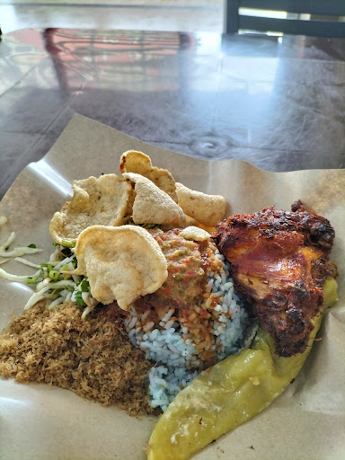 Kakwan Selera Pantai Timur Bertam