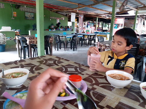 Laksa Lubuk Dapur Kayu Kak Ma