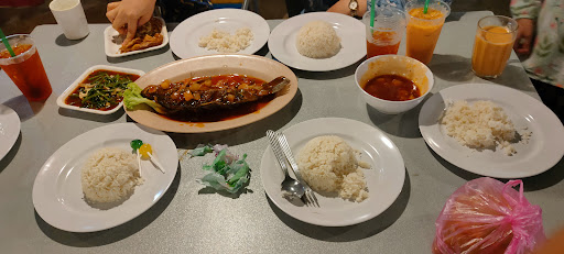 Restoran buluh perindu