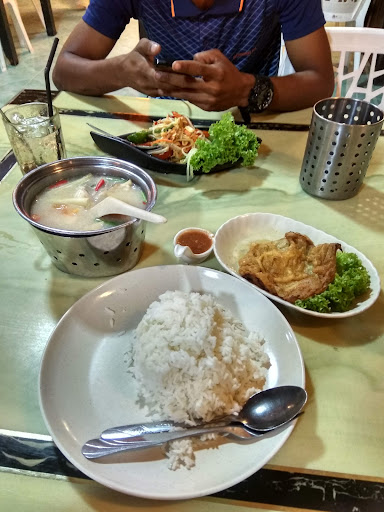 Kedai Makan Kak Ros & Keluarga ( Teluk Muroh, Lumut, Perak ) 1 Kedai Makan Kak Ros & Keluarga ( Teluk Muroh, Lumut, Perak )