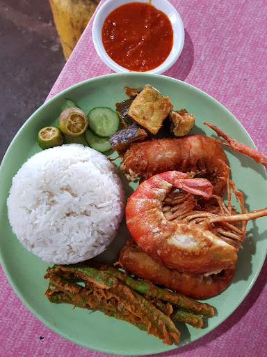 Sarapan Pagi Enak di Lawas: Tempat Terbaik untuk Menikmatinya 4 NURUL CONER, ANJUNG SARI LAWAS