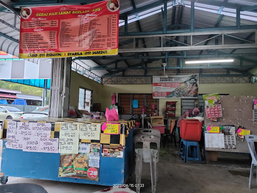 Gerai Nasi Lemak Berlauk (ZNS)