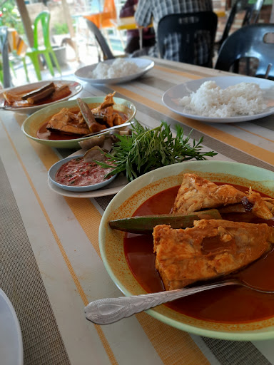 Kedai Baharum Husin Gulai Power