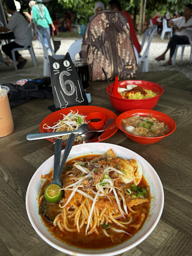 Warung Mak Linda Bawah Pokok Manggis Batu Tiga Temoh 1 Warung Mak Linda Bawah Pokok Manggis Batu Tiga Temoh