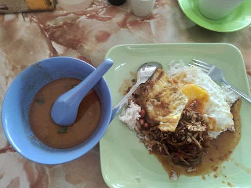 Acu nasi lemak