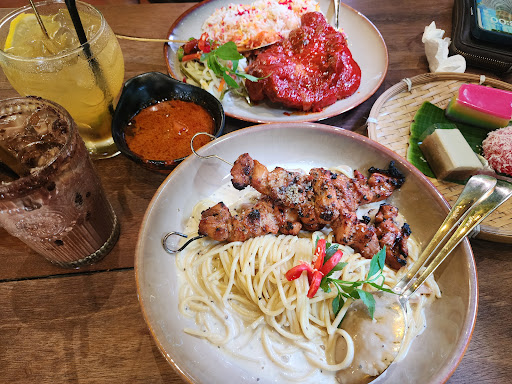 Kafe Rumah Teluk Intan 1 Kafe Rumah Teluk Intan