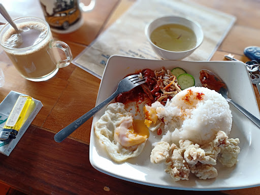 Chillax Cafe