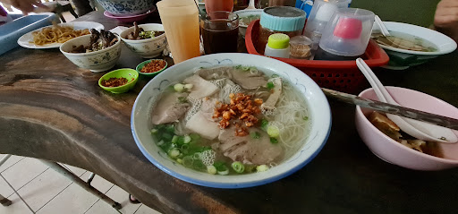 Mee Sup Pipin