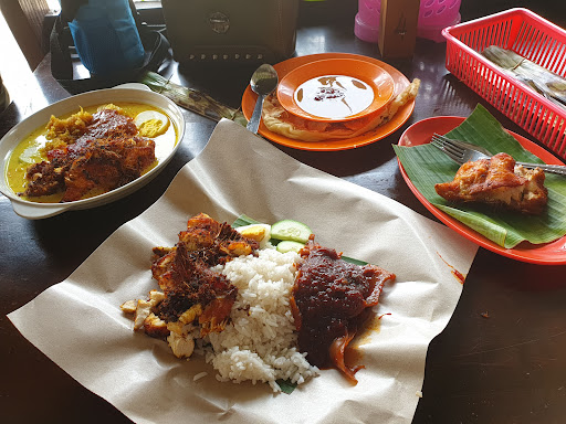 Warung Nasi Lemak Hasnor 2