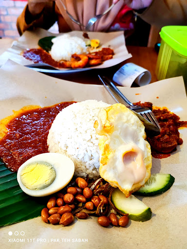 NASI LEMAK PAK TEH