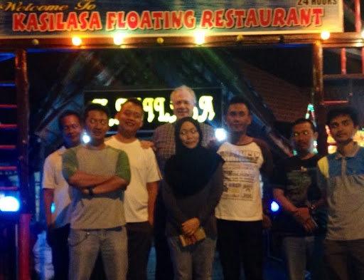 Kasilasa Floating Rertaurant