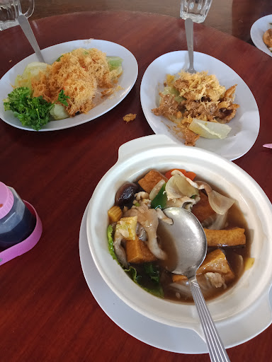MOUNT BORNEO RESTAURANT (SERVE NO PORK) 1 MOUNT BORNEO RESTAURANT (SERVE NO PORK)