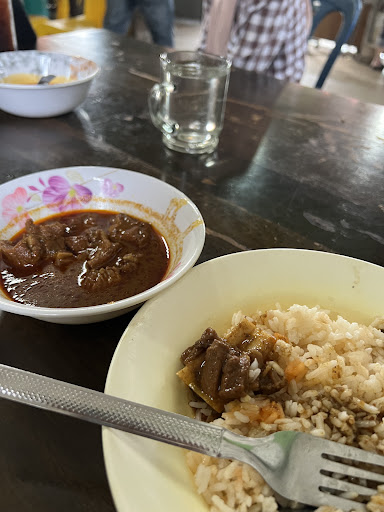 Sarapan Pagi Terbaik di Kertih: Hidangan Paginya yang Menggugah Selera 7 KAK YAH ROTI CANAI